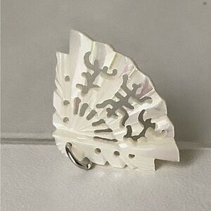 handmade Mother of Pearl fan pendant New vintage